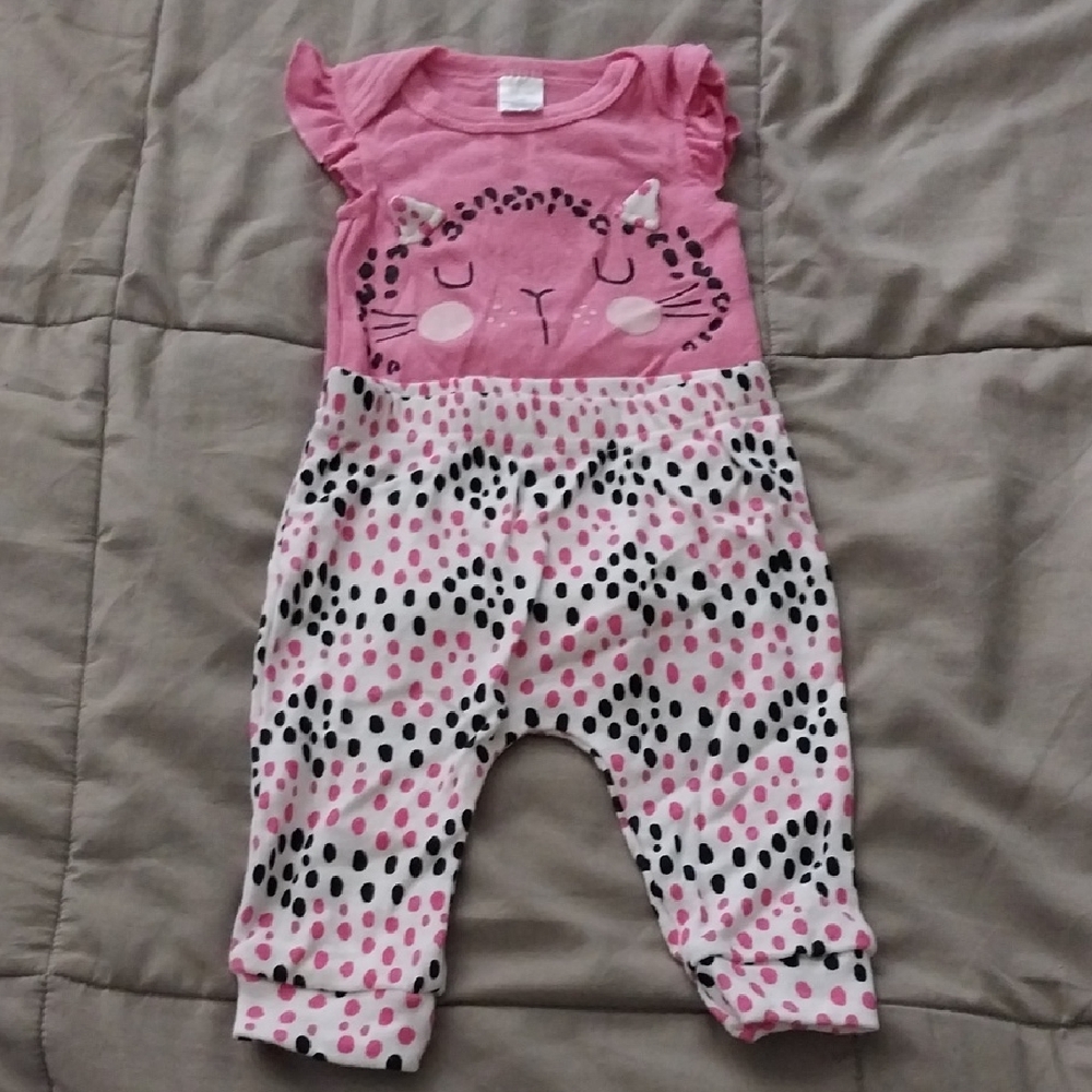 Cute Pink and White Kids Animal Print Set